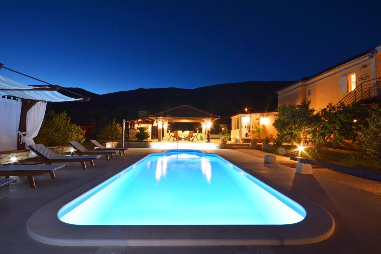 Villa Oliva Kastela Bagian luar foto