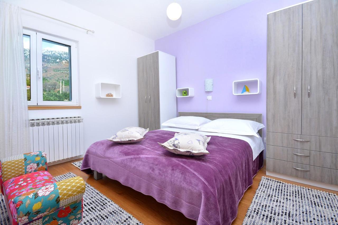 Villa Oliva Kastela Bagian luar foto